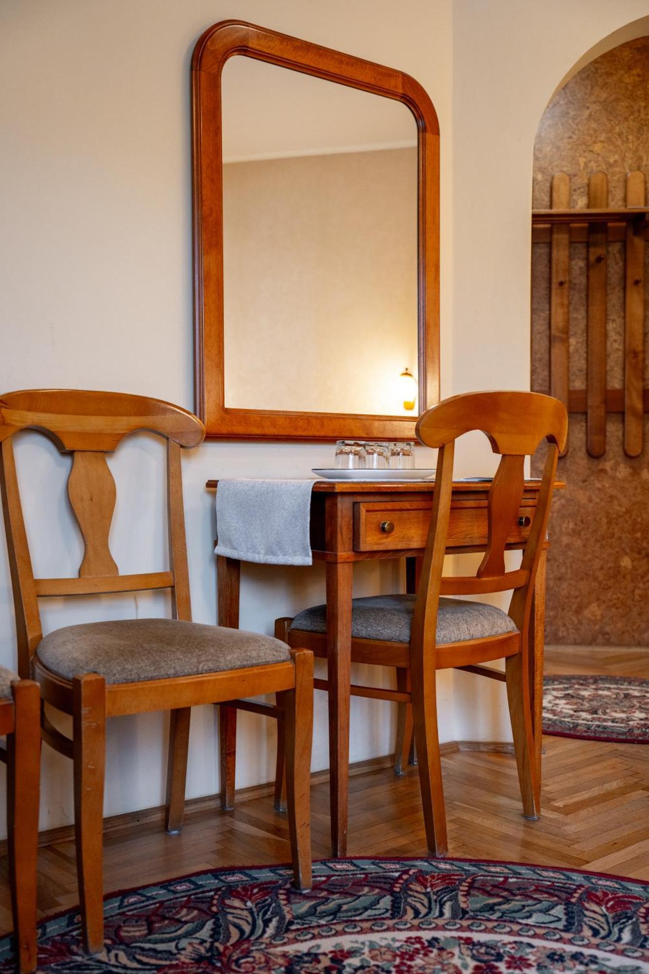 Lilla Panzio Hotel Odorheiu Secuiesc Luaran gambar