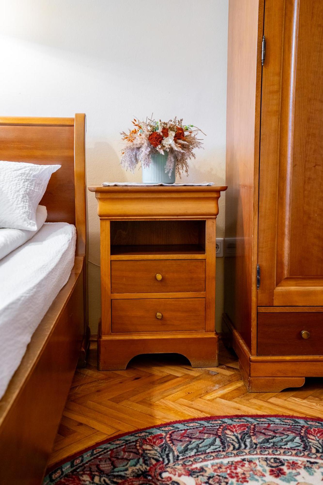 Lilla Panzio Hotel Odorheiu Secuiesc Luaran gambar